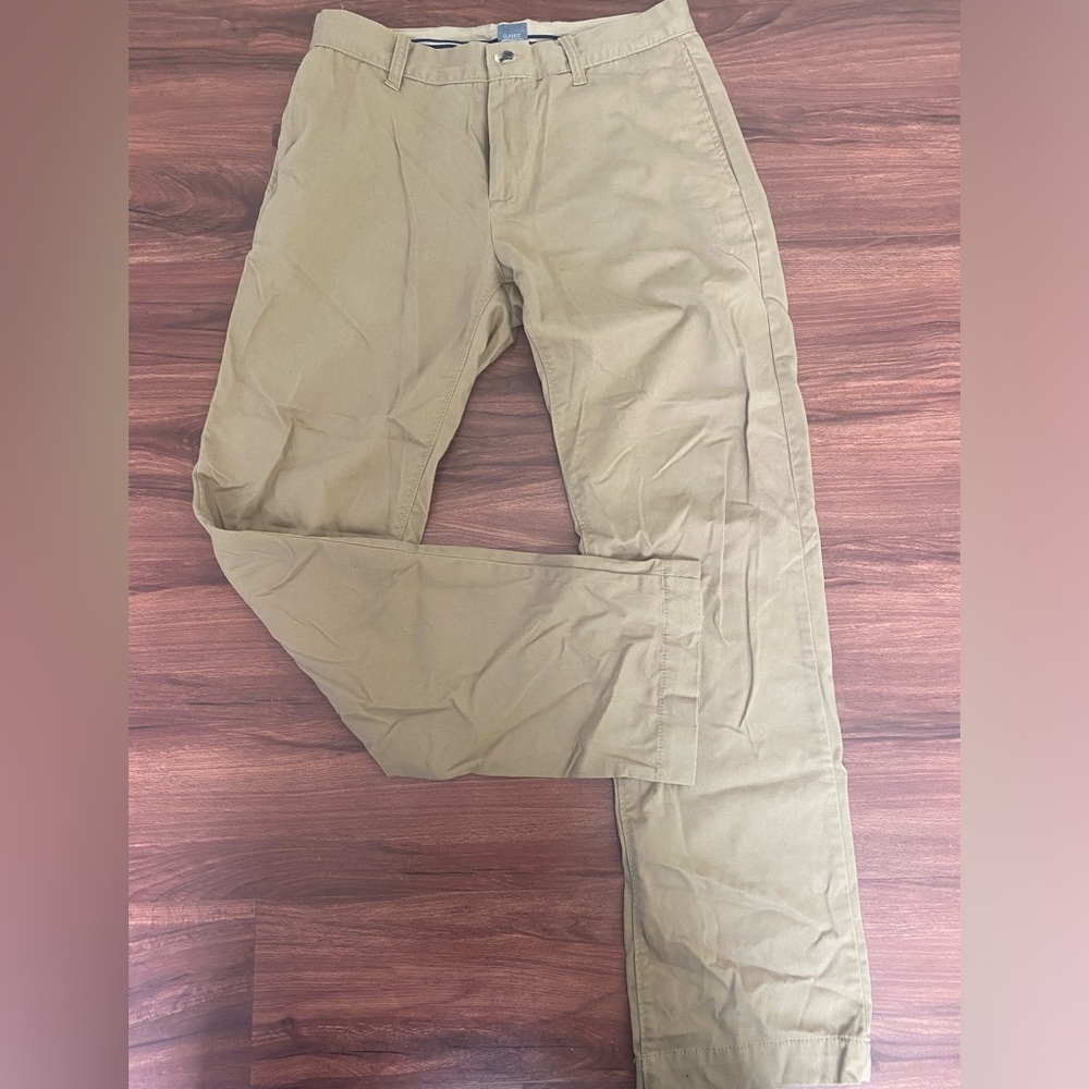 Men’s Gap Khaki Pants